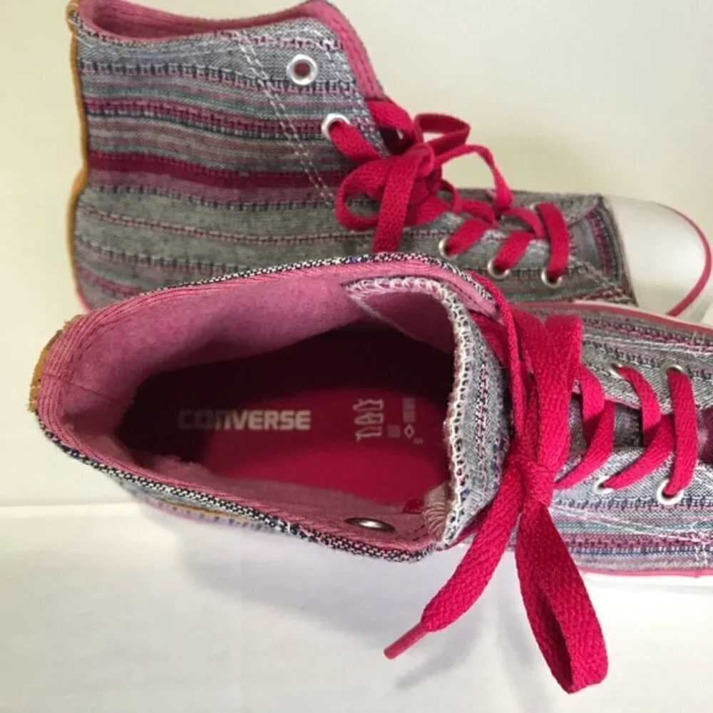 Converse multi color
